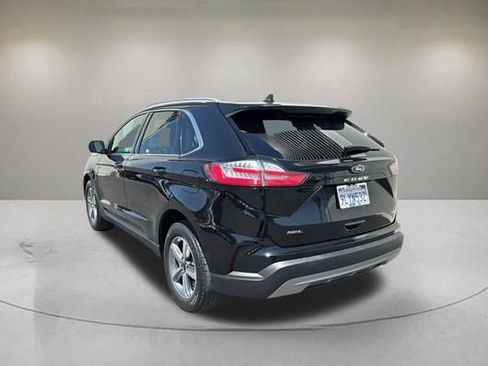 Certified 2024 Ford Edge SEL w/ Convenience Package AWD/4WD image 4