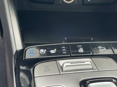 Used 2024 Hyundai Tucson Limited image 12