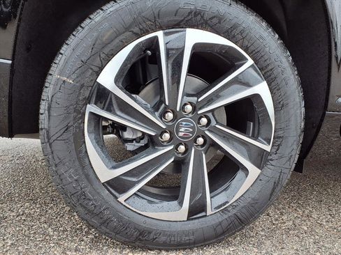 New 2026 Buick Enclave Sport Touring w/ LPO, Floor Liner Package FWD image 25