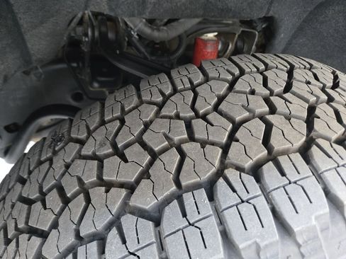 Used 2017 GMC Sierra 2500 SLT w/ Duramax Plus Package image 15