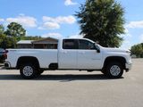 Used 2022 Chevrolet Silverado 2500 LT w/ Convenience Package image 4