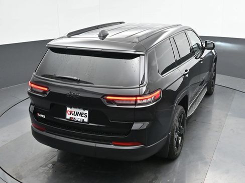 New 2025 Jeep Grand Cherokee L Altitude image 31