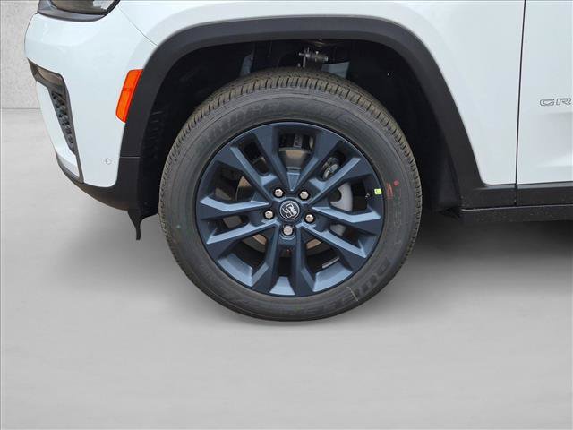 New 2026 Jeep Grand Cherokee Limited AWD/4WD image 10