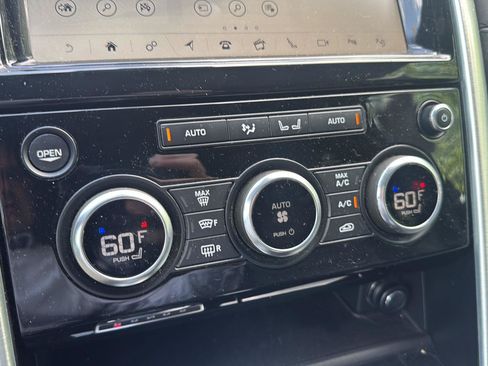 Certified 2019 Land Rover Discovery HSE AWD/4WD image 20