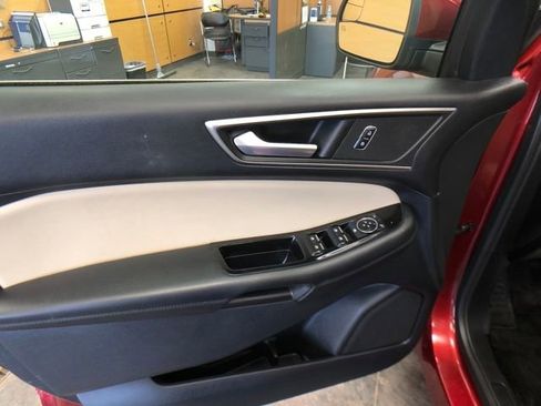 Used 2016 Ford Edge SEL w/ Equipment Group 201A image 12