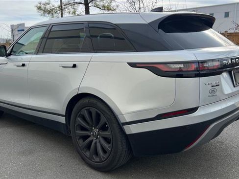 Used 2018 Land Rover Range Rover Velar S AWD/4WD image 21