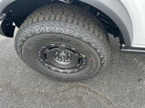 New 2025 Ford Bronco Big Bend w/ Black Diamond Package image 15