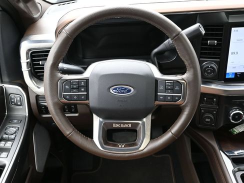 Used 2026 Ford F450 King Ranch w/ FX4 Off-Road Package AWD/4WD image 15