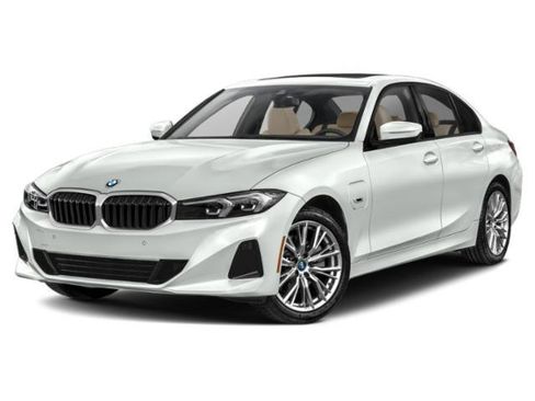 Used 2023 BMW 330e w/ M Sport Package RWD image 1