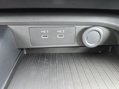 New 2026 Nissan Sentra SV FWD image 6