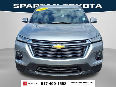 Used 2023 Chevrolet Traverse LT AWD/4WD image 3