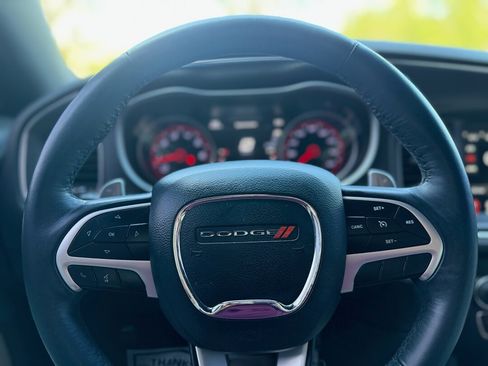 Used 2017 Dodge Charger R/T w/ Plus Group RWD image 7