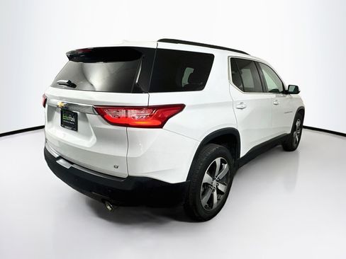 Used 2020 Chevrolet Traverse LT w/ LT Premium Package FWD image 9