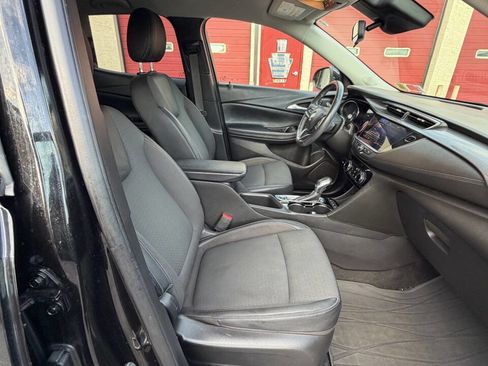 Used 2021 Buick Encore GX Preferred w/ Cold Weather Comfort Package AWD/4WD image 35