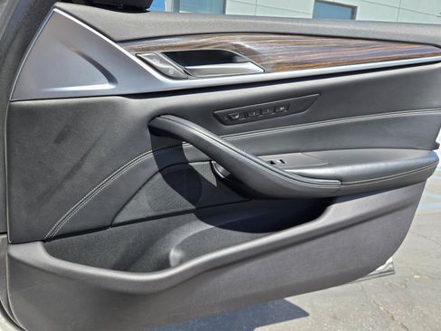 Used 2017 BMW 540i RWD image 32
