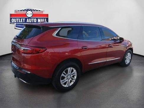 Used 2018 Buick Enclave Premium image 3