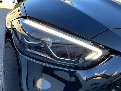 Used 2025 Mercedes-Benz C 300 4MATIC Sedan image 26