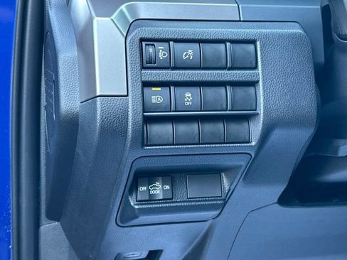 Certified 2024 Toyota Tacoma SR5 AWD/4WD image 29