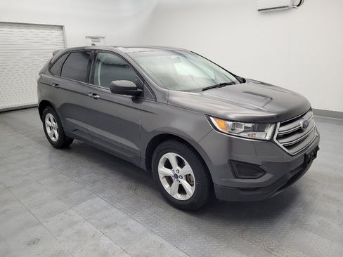 Used 2017 Ford Edge SE w/ Cargo Accessory Package AWD/4WD image 11