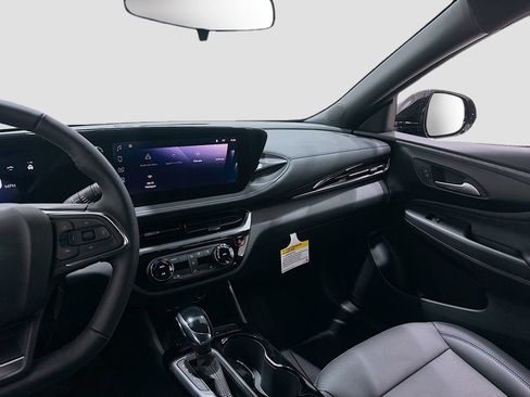New 2026 Buick Envista Sport Touring w/ Convenience I Package FWD image 24