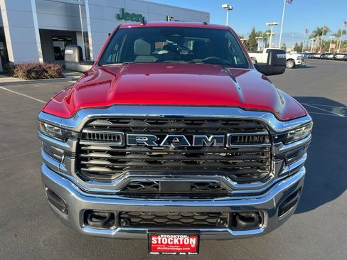 Used 2026 RAM 2500 Big Horn AWD/4WD image 7