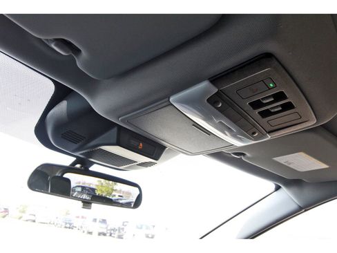 Used 2023 Nissan Rogue SV w/ SV Premium B Package image 23