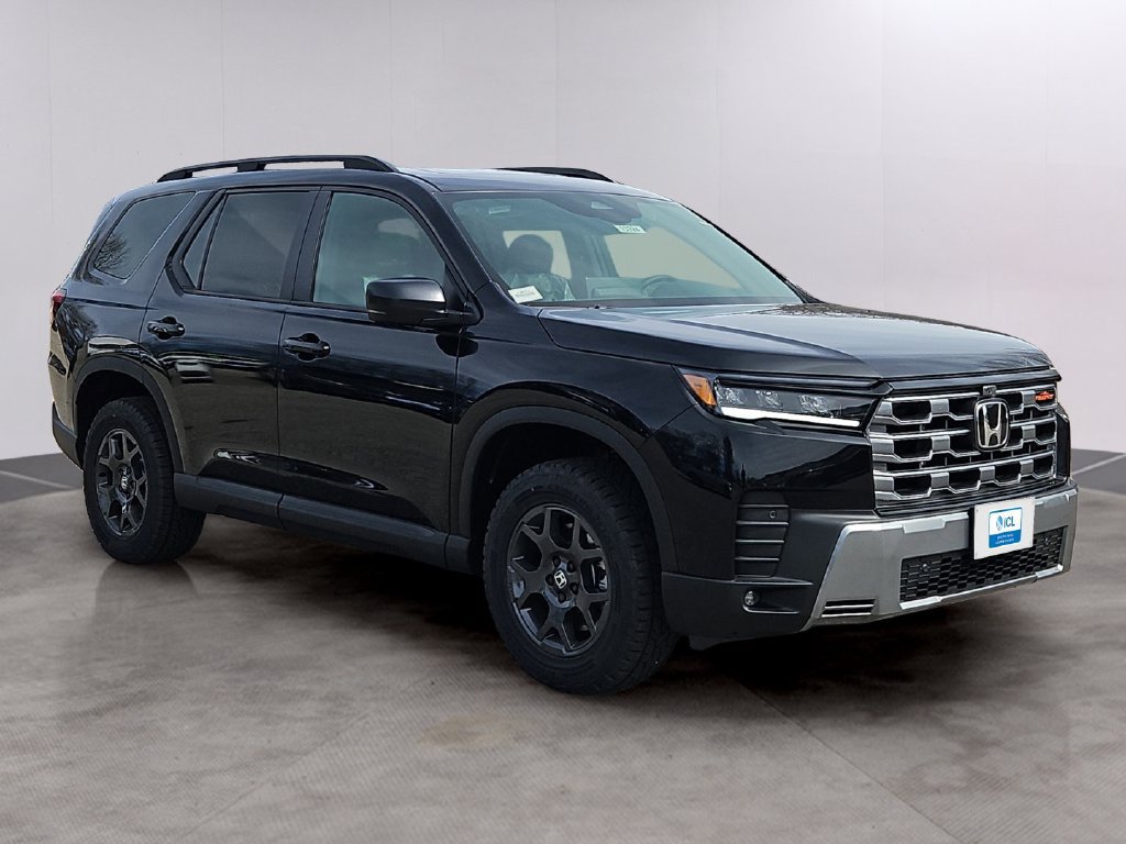 New 2026 Honda Pilot TrailSport image 2