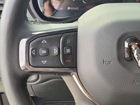 Used 2024 RAM 2500 Limited image 19