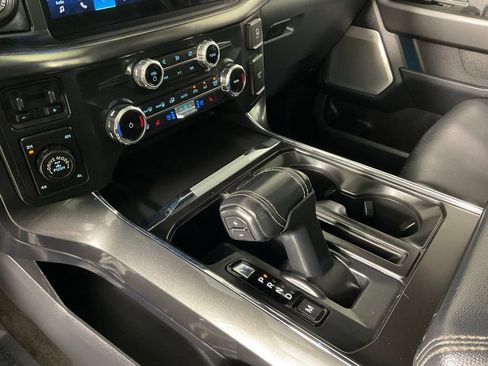 Used 2022 Ford F150 Lariat w/ Equipment Group 502A High AWD/4WD image 20