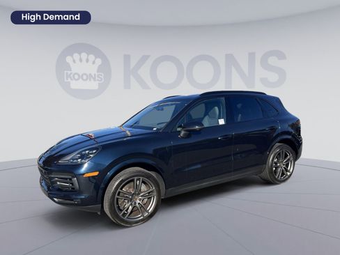 Used 2022 Porsche Cayenne S Platinum image 1