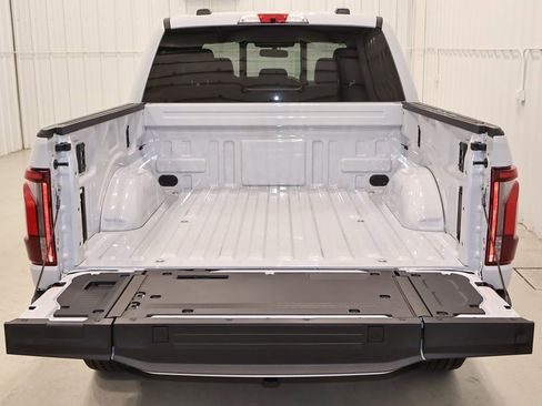 New 2025 Ford F150 Platinum w/ Equipment Group 702A High image 34