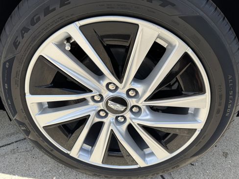 New 2026 Cadillac Vistiq Luxury image 36