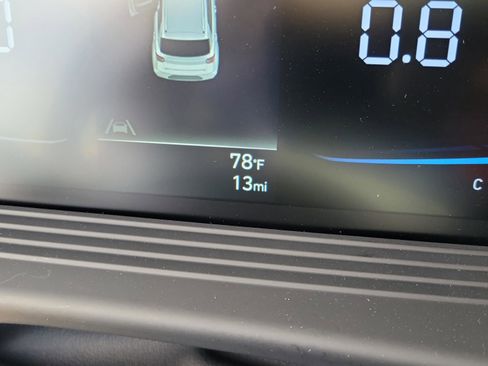 New 2026 Hyundai Venue SE image 12