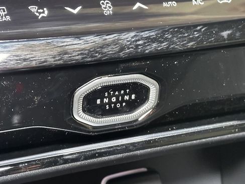 New 2026 Jeep Grand Cherokee Altitude AWD/4WD image 25