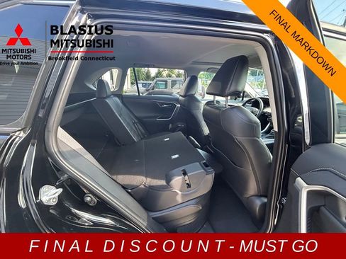 Used 2023 Toyota RAV4 Limited image 43