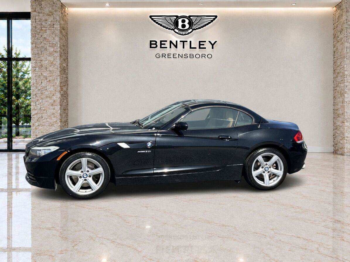 Used 2011 BMW Z4 sDrive30i RWD image 3