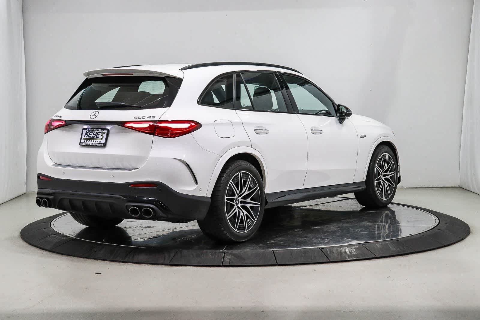 Certified 2026 Mercedes-Benz GLC 43 AMG 4MATIC image 4