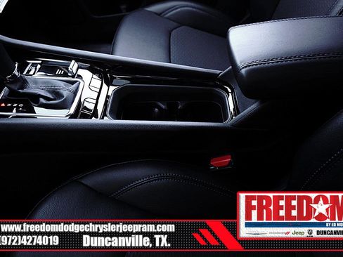 New 2026 Jeep Compass Latitude image 35