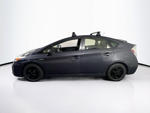 Used 2015 Toyota Prius Four FWD image 8