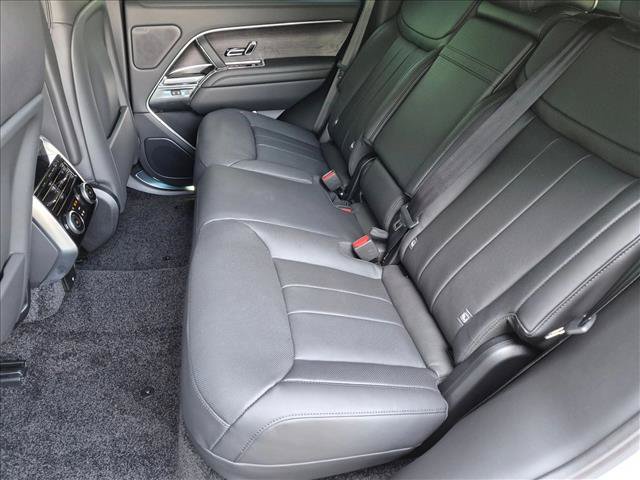 New 2026 Land Rover Range Rover SE AWD/4WD image 15