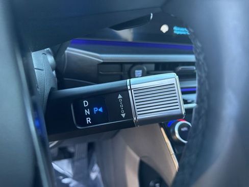 Used 2025 Hyundai Santa Fe Calligraphy image 26