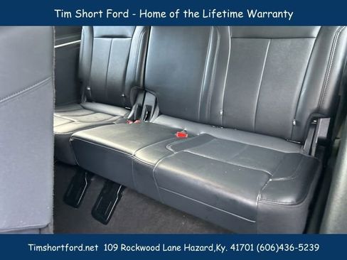 Used 2024 Ford Expedition XLT image 10