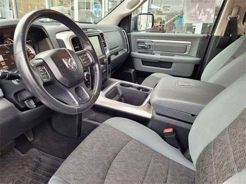 Used 2017 RAM 1500 Big Horn image 11