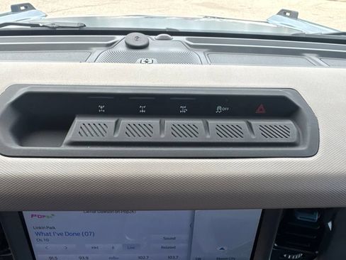 Used 2024 Ford Bronco Wildtrak AWD/4WD image 17