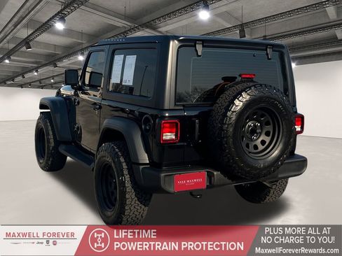 Used 2025 Jeep Wrangler Sport image 14