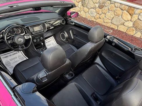 Used 2013 Volkswagen Beetle 2.5 image 37