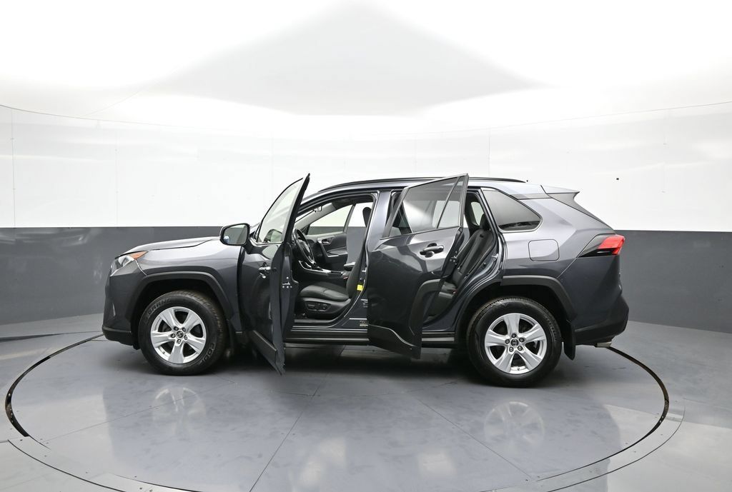 Used 2019 Toyota RAV4 XLE w/ Convenience Package AWD/4WD image 44