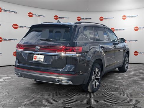 New 2026 Volkswagen Atlas SE image 5