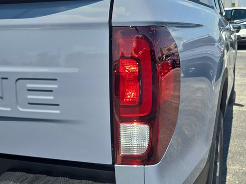 New 2026 Honda Ridgeline RTL image 8