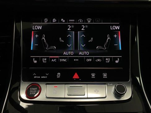 Used 2024 Audi SQ8 Prestige AWD/4WD image 26